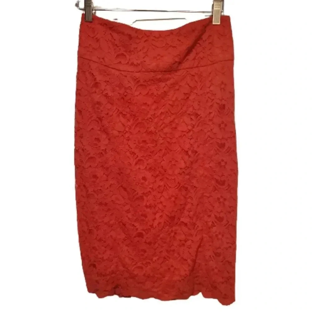 EXPRESS lined pencil skirt with orange/red lace overlay Size 8